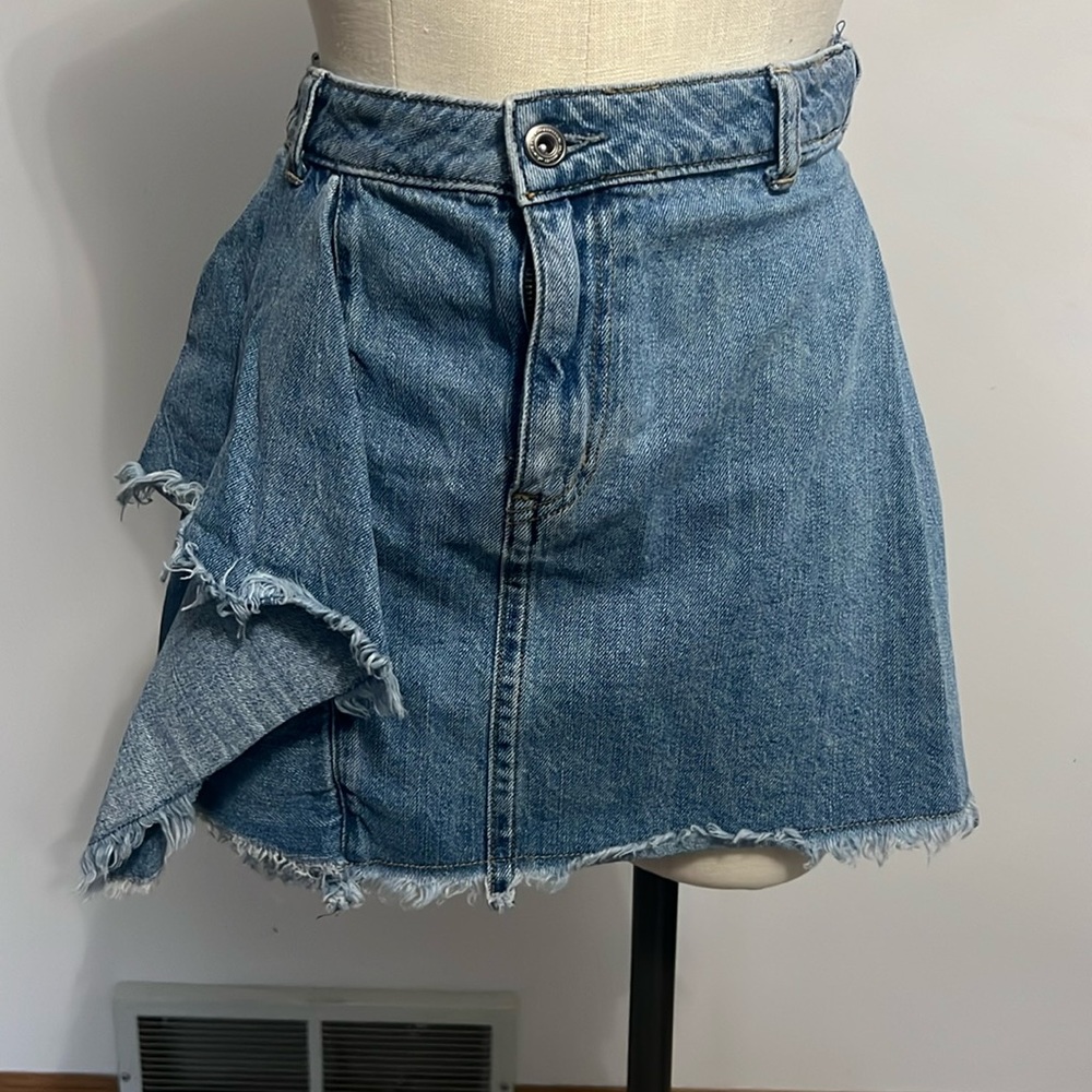 Denim light wash skirt